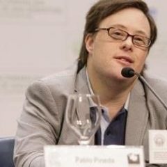 Imagem da notícia: Primeiro europeu com Síndrome de Down a obter uma licenciatura