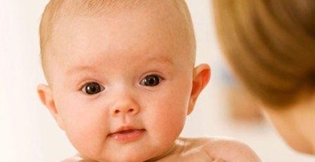 Imagem da notícia: Exposição do útero à luz pode interferir na visão do bebé