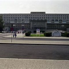 Imagem da notícia: Arguidos dos casos de cegueira do Santa Maria foram absolvidos