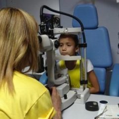 Imagem da notícia: Ação social oferece exames e óculos gratuitos para crianças em Maceió