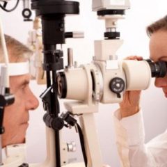 Imagem da notícia: Com um exame ocular poderá detetar-se demência