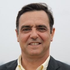 Imagem da notícia: Miguel A. Teus em entrevista