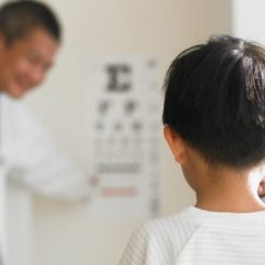 Imagem da notícia: Miopia: tratamento pioneiro com lentes de contacto