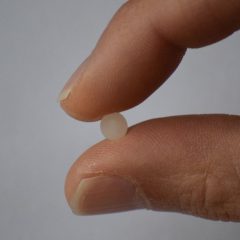 Imagem da notícia: “Pérola” revolucionária pode tratar várias doenças oculares