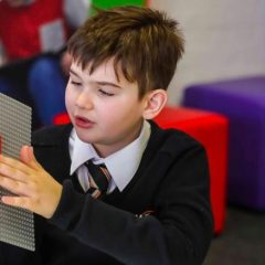 Imagem da notícia: Lego quer lançar peças em braille