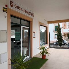 Imagem da notícia: Covid-19: Ótica do Marquês ao dispor dos oftalmologistas