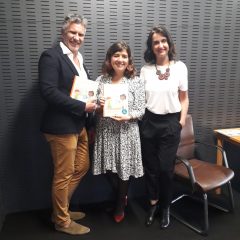 Imagem da notícia: Cláudia Bacalhau apresenta “Livro da Visão”