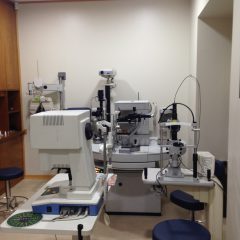 Imagem da notícia: Equipamento de consultório de oftalmologia completo