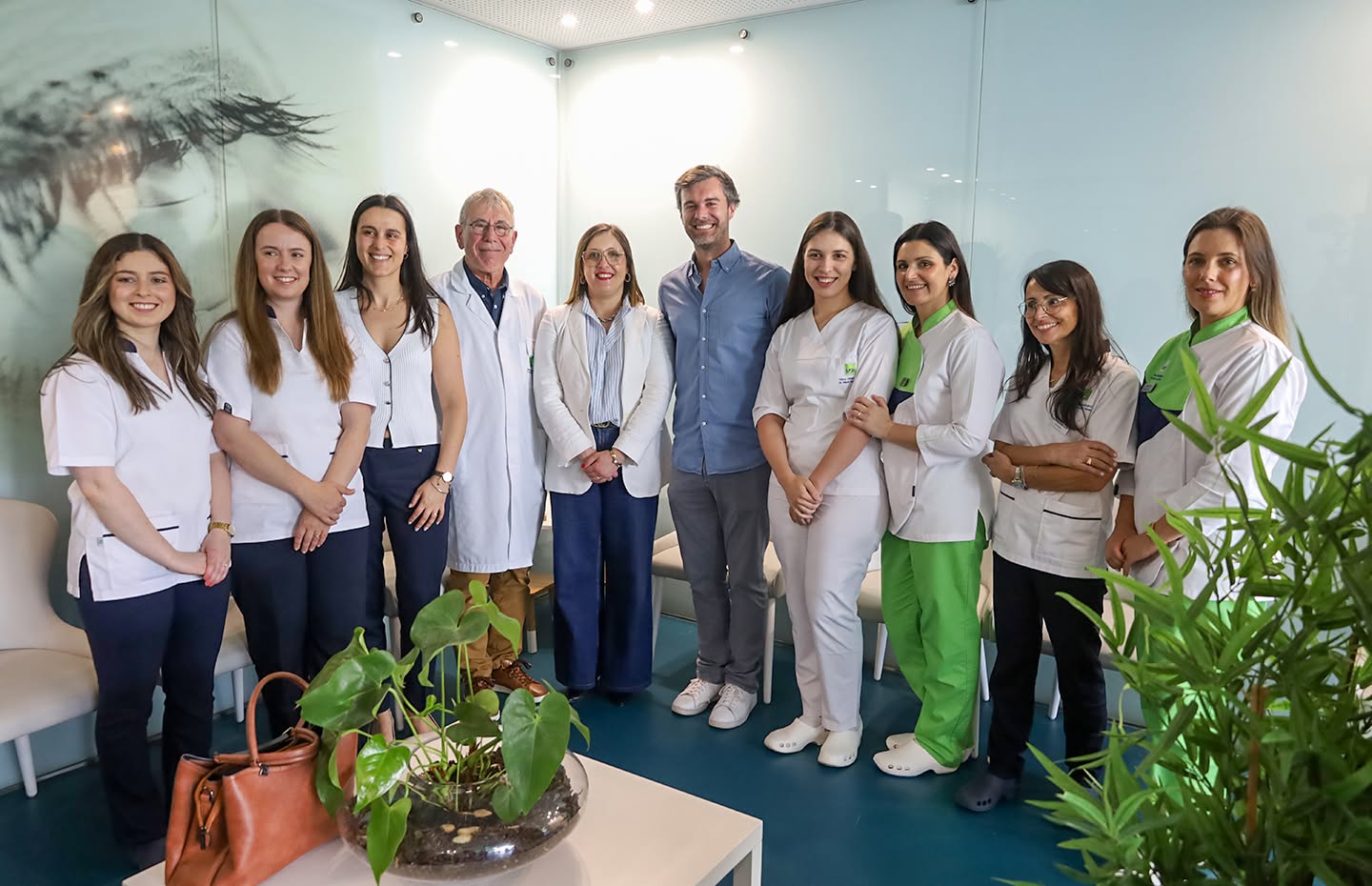 Imagem da notícia: Clínica Oftalmológica Dr. Miguel Sousa Neves celebra 25 anos