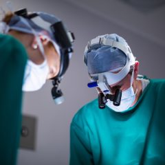 Imagem da notícia: Novo transplante de retina marca avanço promissor na recuperação da visão